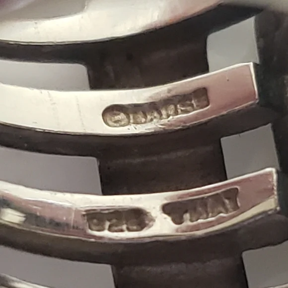 RESERVED Turquoise Heavy Sterling Silver Signed Ring Sz 8. 18 Grams - Picture 4 of 9